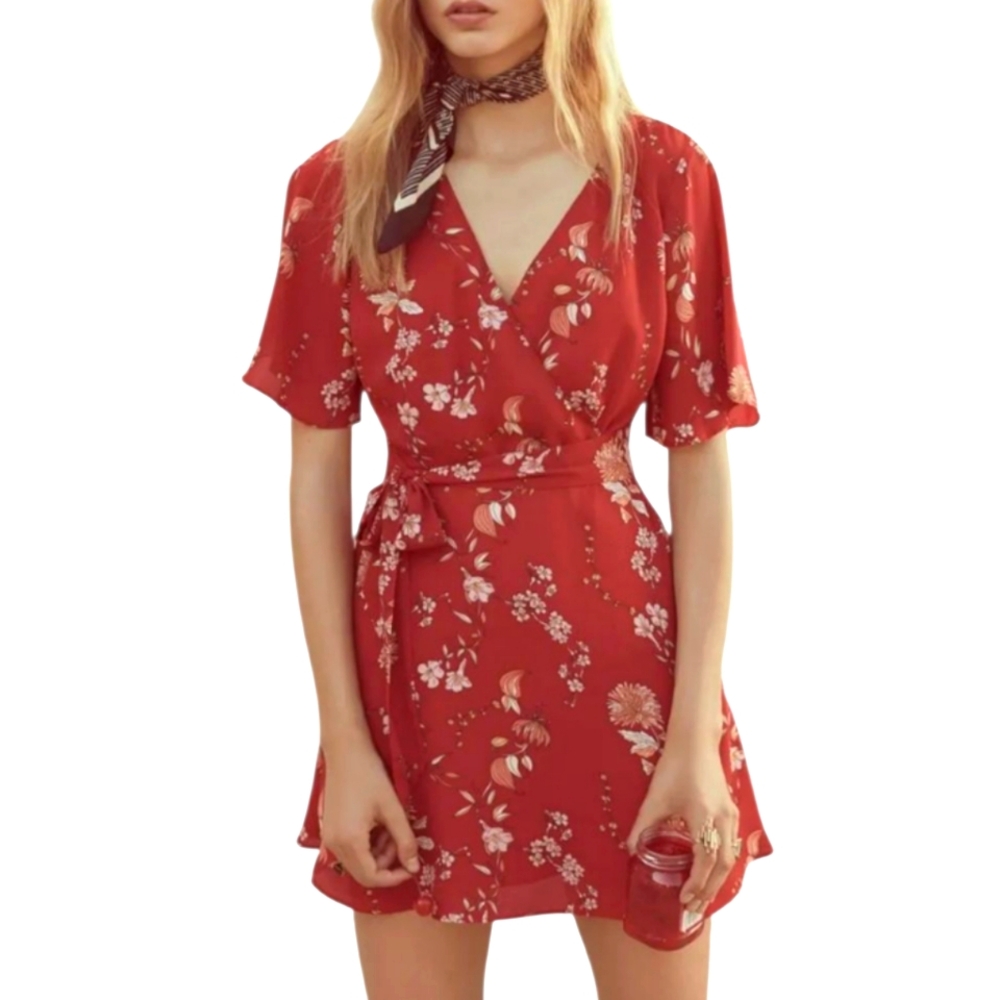 NWT BB Dakota Red Floral Sundress with Flutter Sleeves Size 2